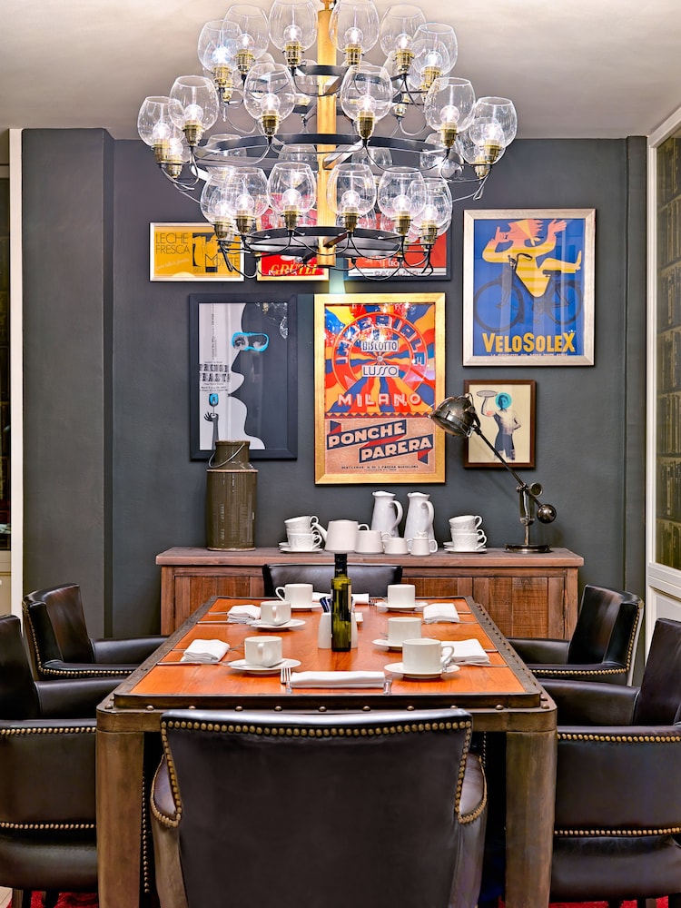 H10 Montcada Boutique 39/68