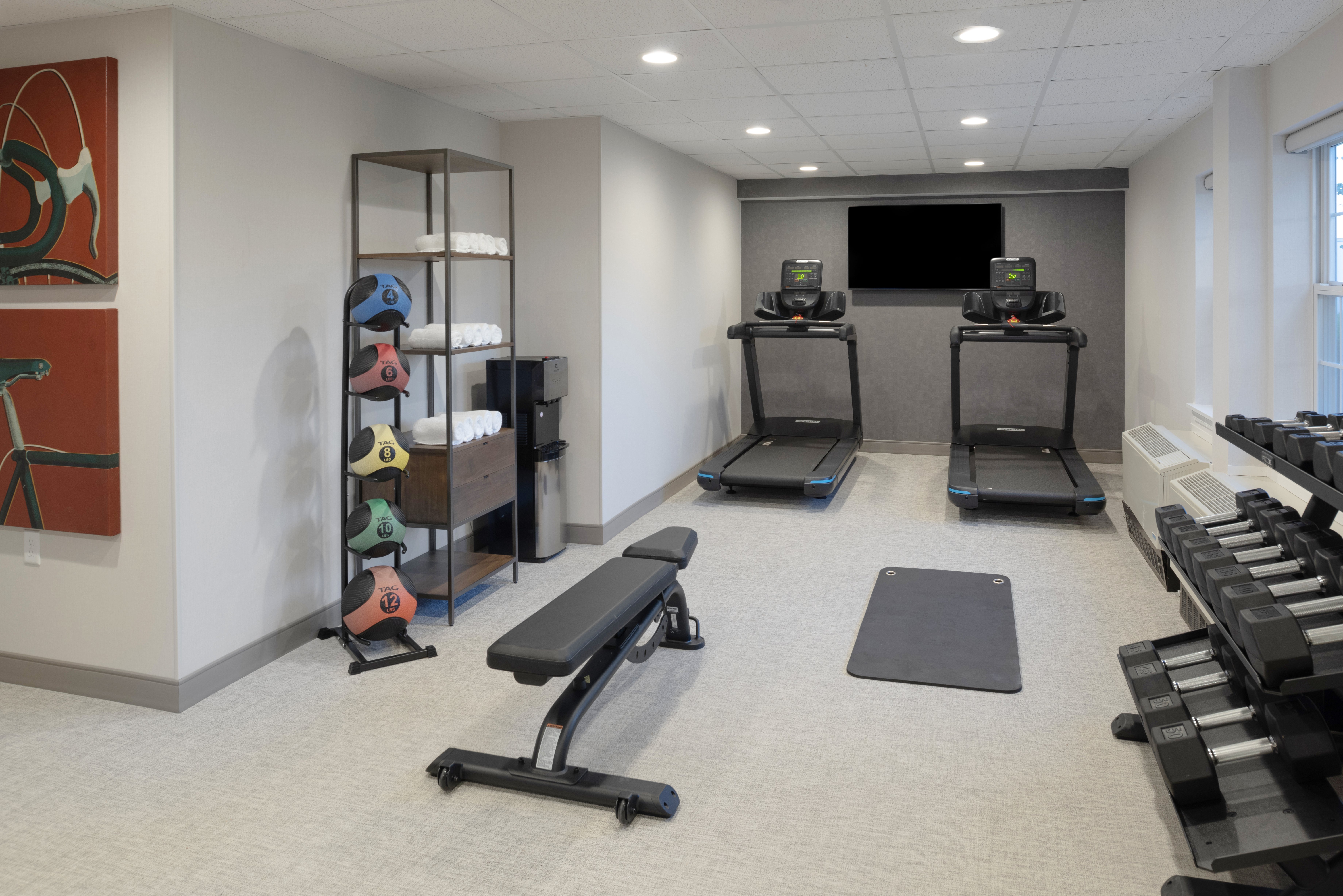 Holiday Inn Express St. Albans 14/21