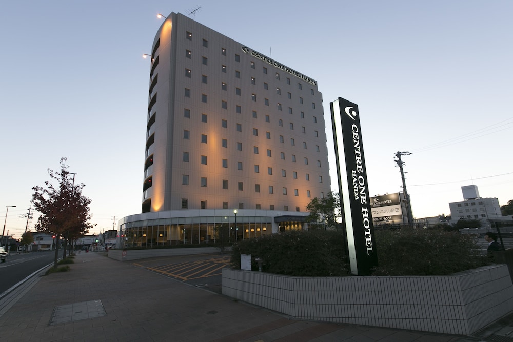 Centre One Hotel Handa 2/50
