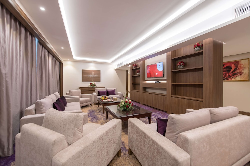 رامادا كونتيننتال جدة(Ramada by Wyndham Continental Jeddah) 48/68