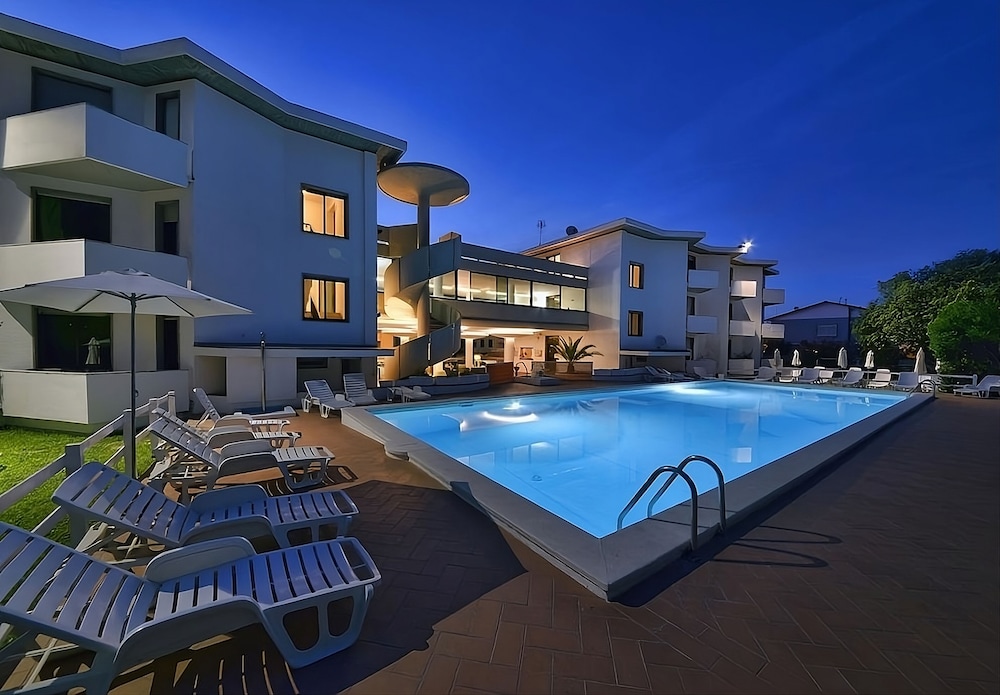 Tirreno Residence 24/29