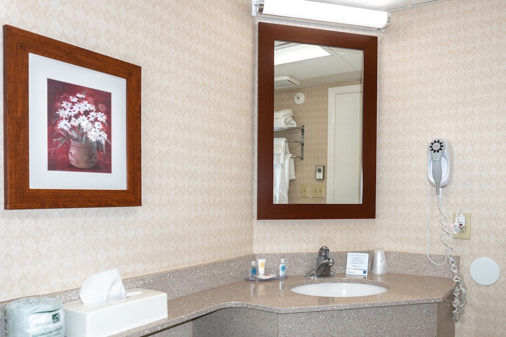 Comfort Inn Boardwalk 53/60