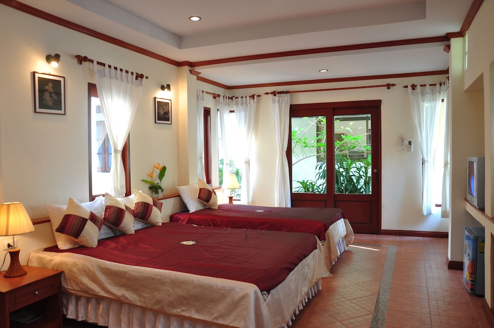 Samui Honey Cottages Beach Resort 52/70