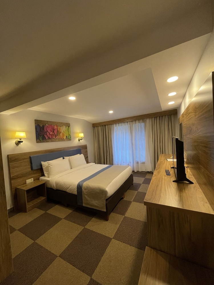 Feel & Live Hotel - Villas - Restaurant 8/50