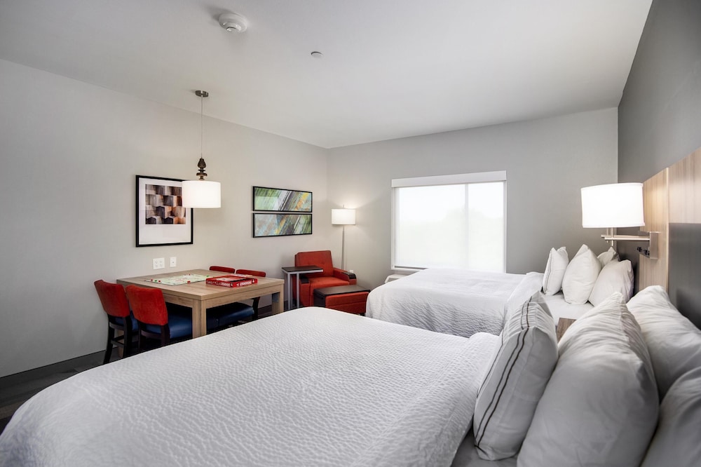 TownePlace Suites by Marriott Houston Hobby Airport 10/42