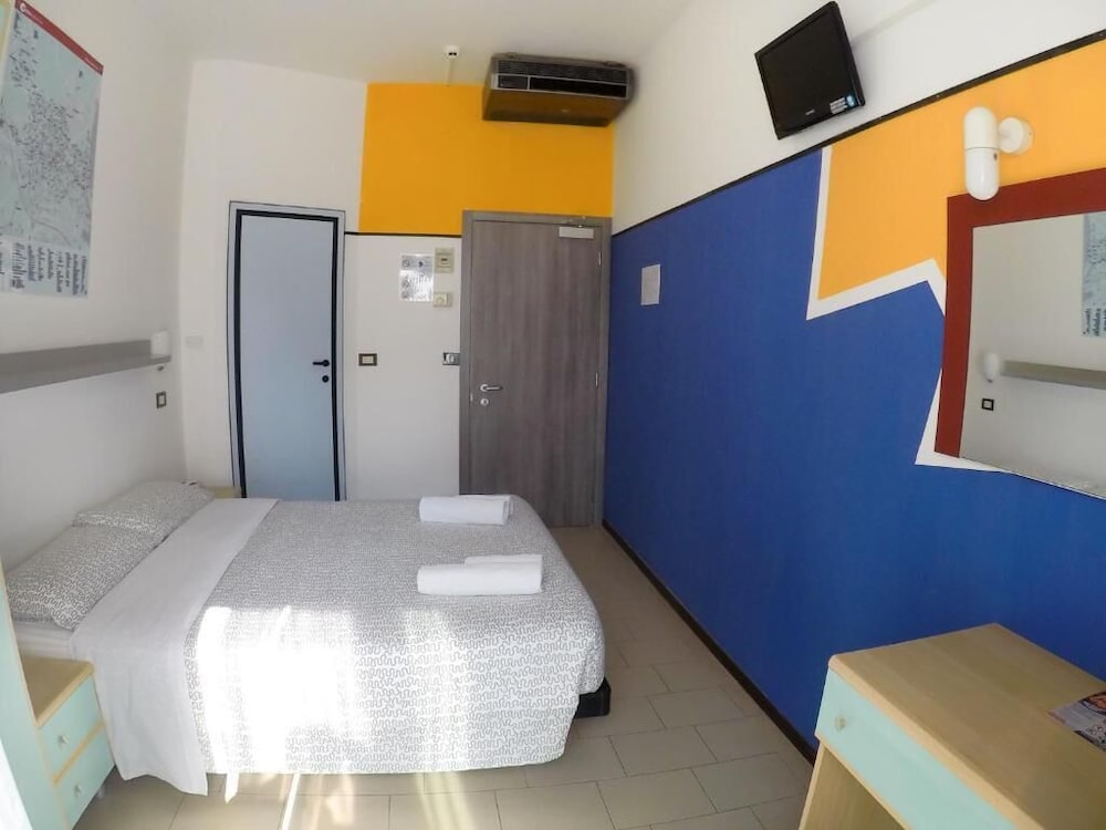 Hotel Elba Young People Hotels 9/25