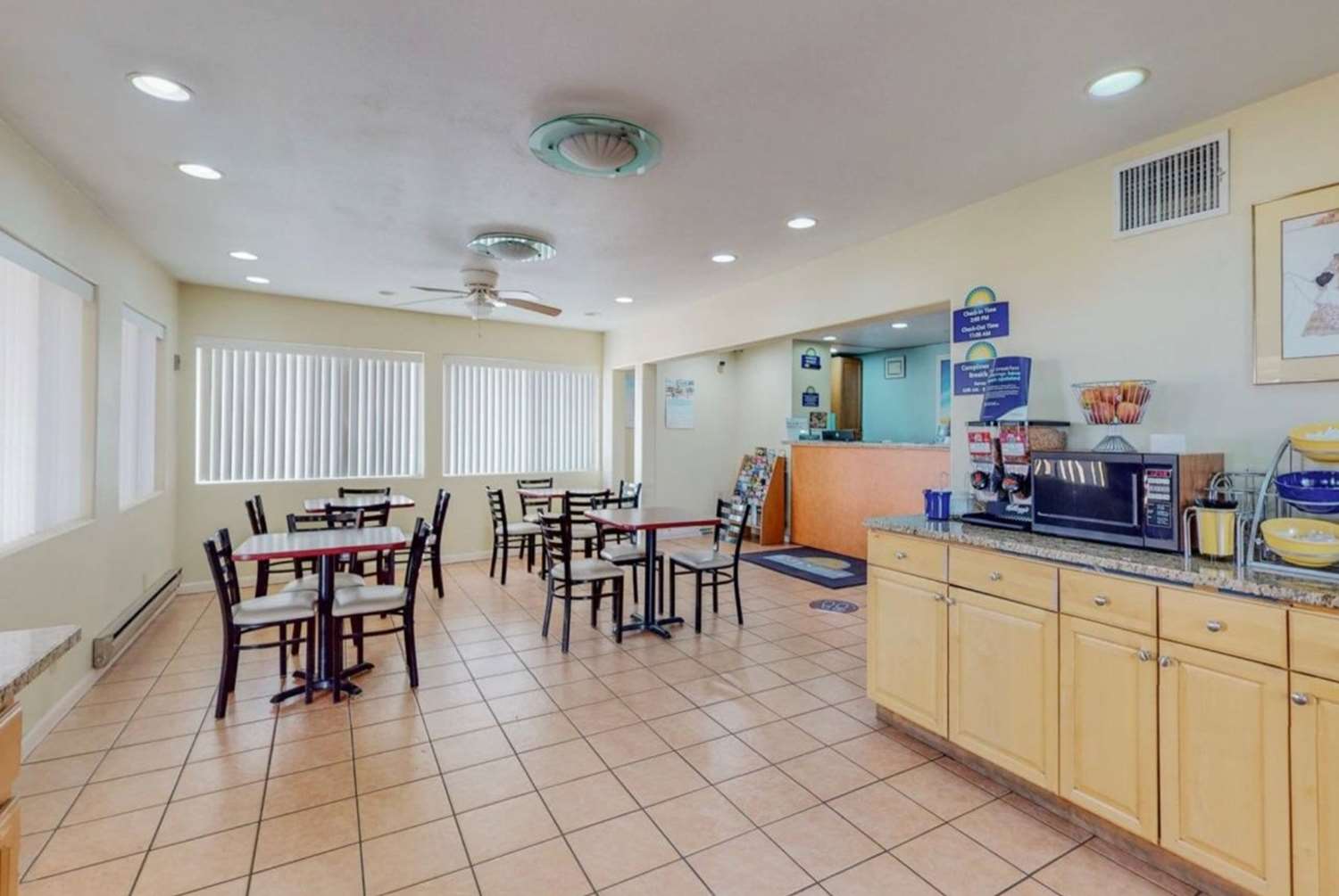 Days Inn by Wyndham Socorro 11/13