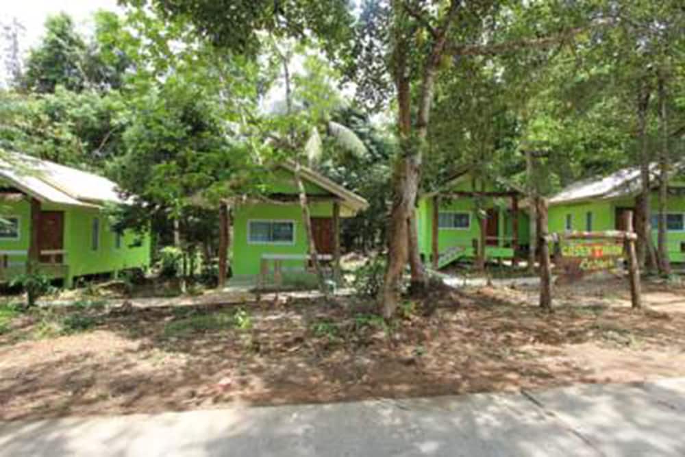 Koh Phayam Greentawan Resort 10/53
