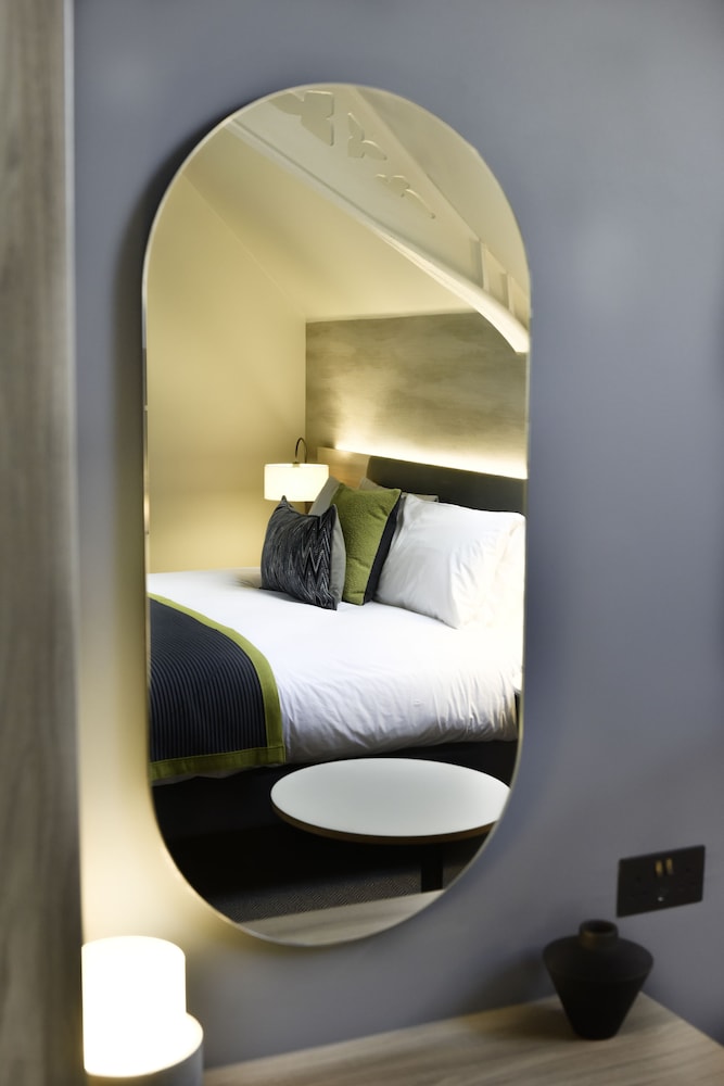 Staybridge Suites Dundee 34/76
