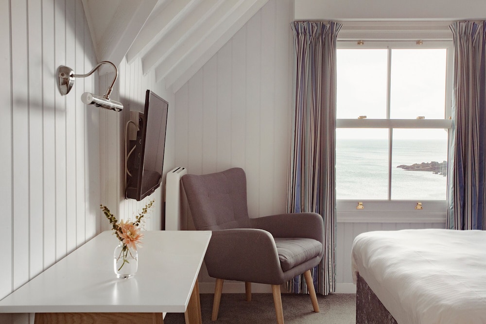 The Bay Hotel 17/50