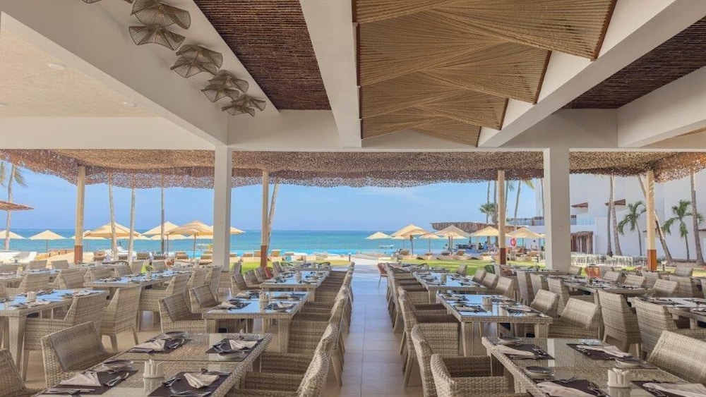 Bamburi Beach Hotel 49/74