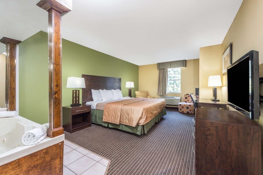 Days Inn by Wyndham Perryville 9/44