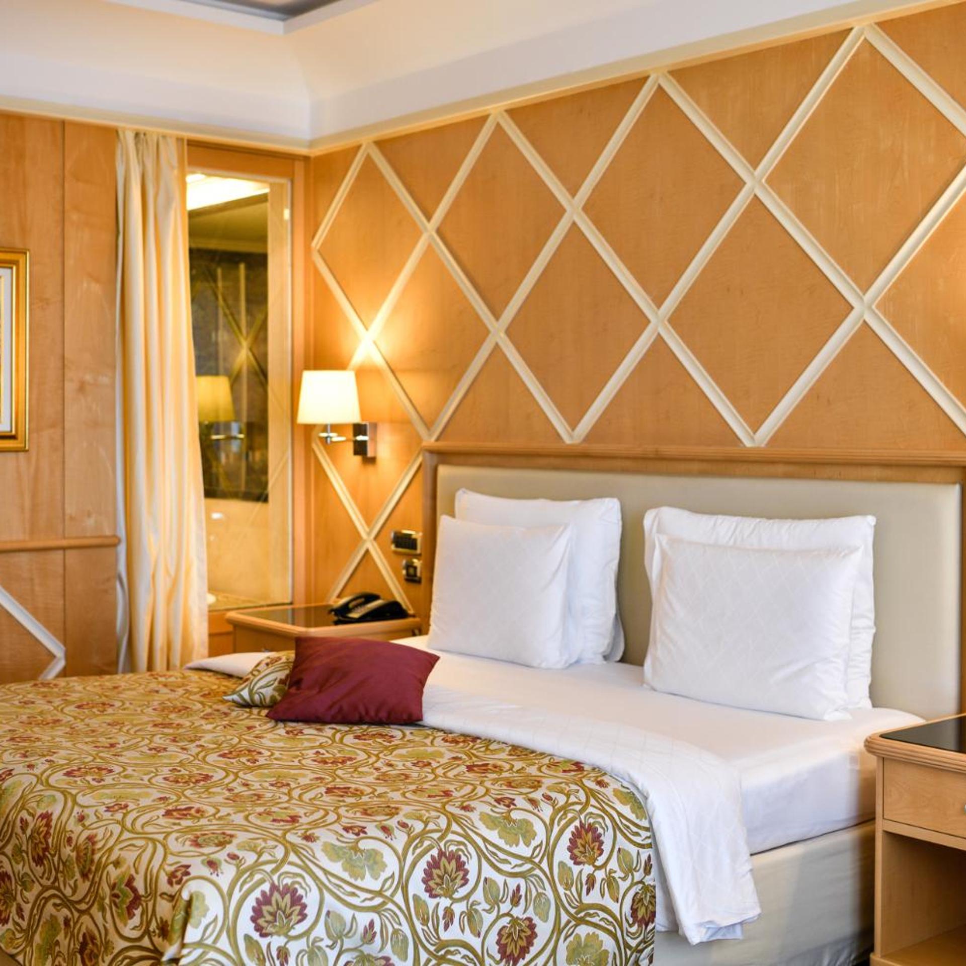 غرفة بريميوم بسرير كينج بإطلالة على البحر، Splendid Conference Spa Resort 6/10