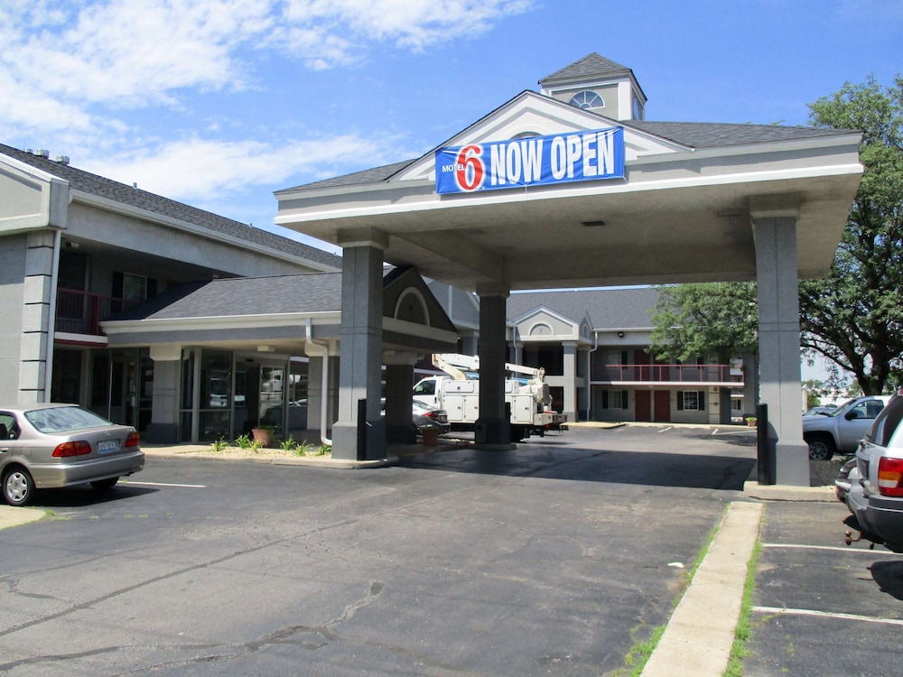 Motel6 Alsip, IL 49/58