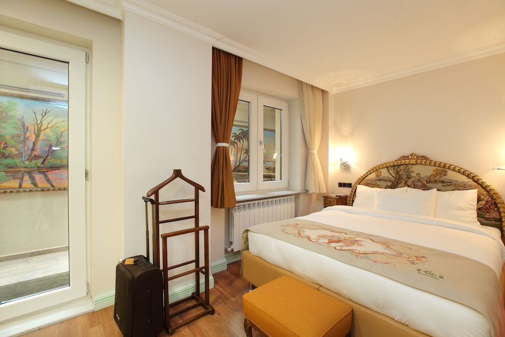 Lir Residence Suites 9/43