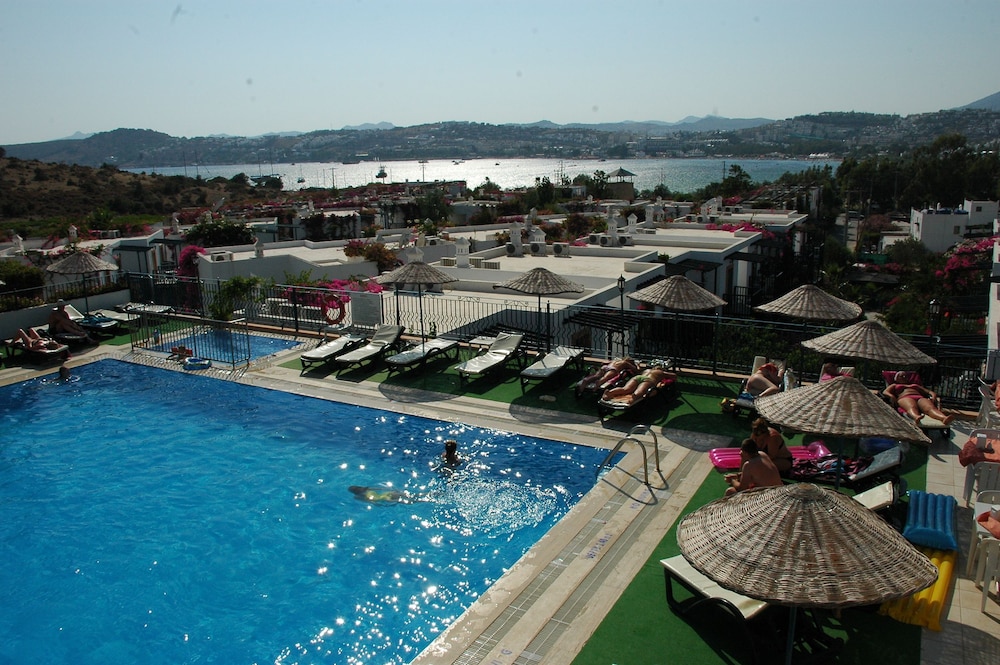 Jasmine Beach Hotel 37/46