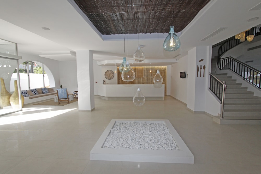 BG Portinatx Beach Club Hotel 29/30