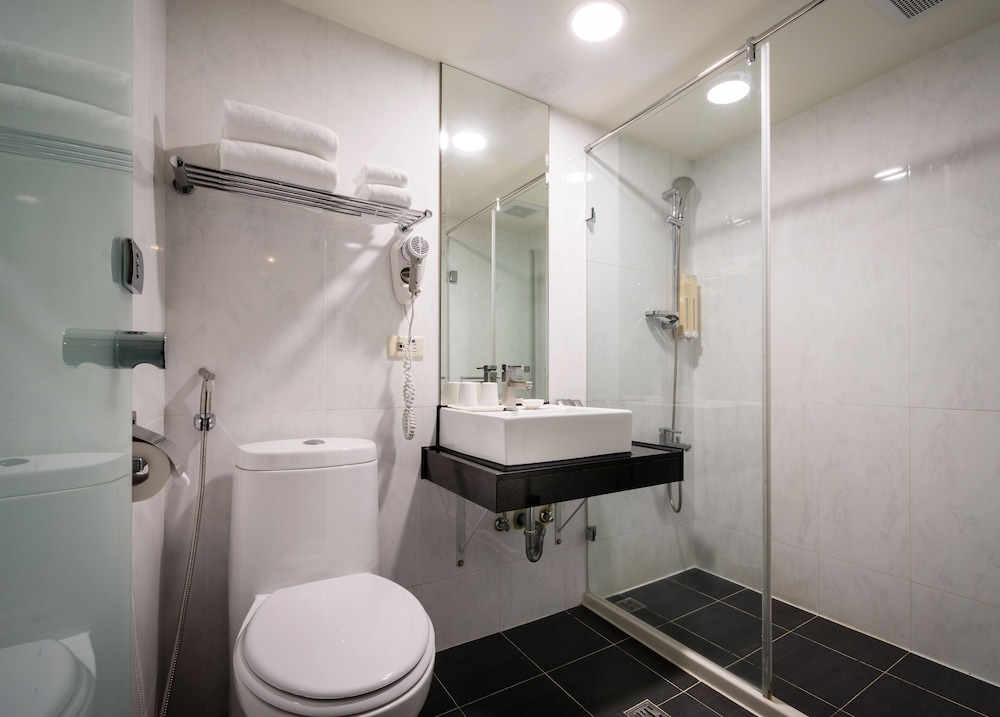 Hotel B 42/50