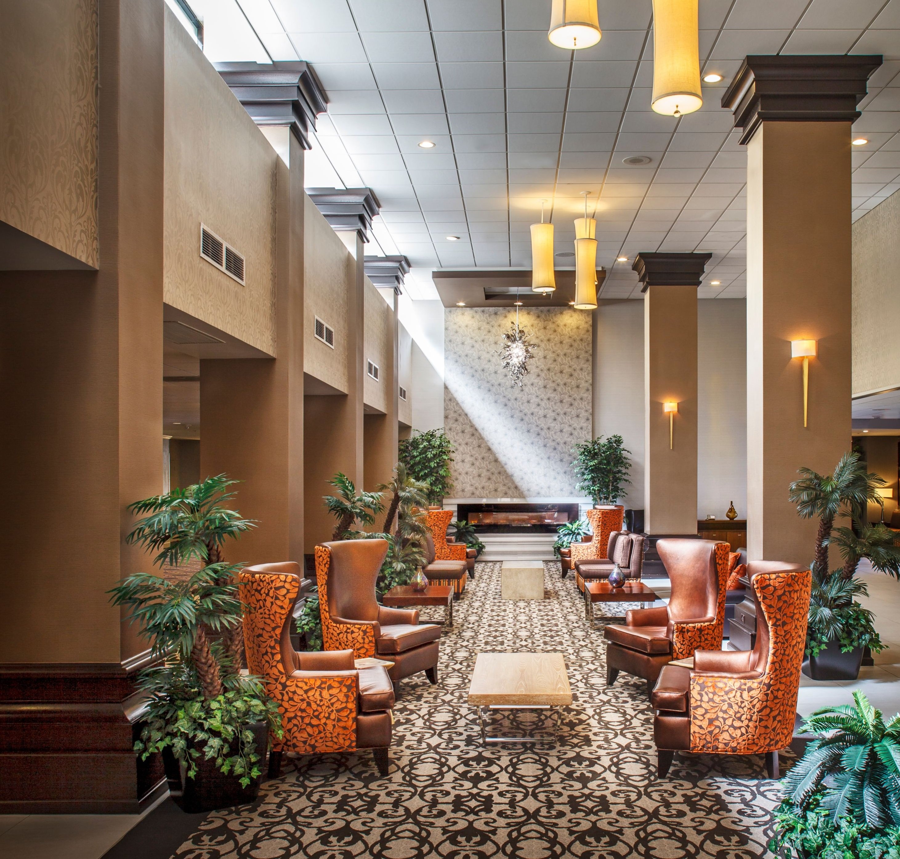 Crowne Plaza Phoenix Airport - Phx 31/76