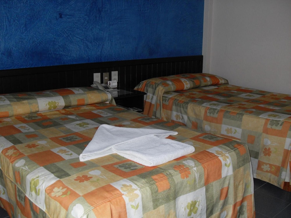 Hotel Playa Cristal 31/47