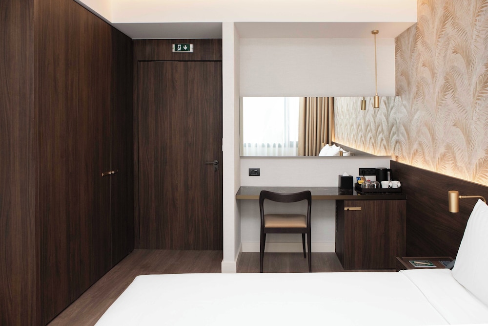 Luwian Athens Boutique Hotel 27/60