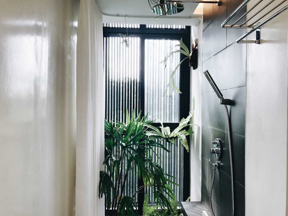 Lloyd's Inn Bali 41/64