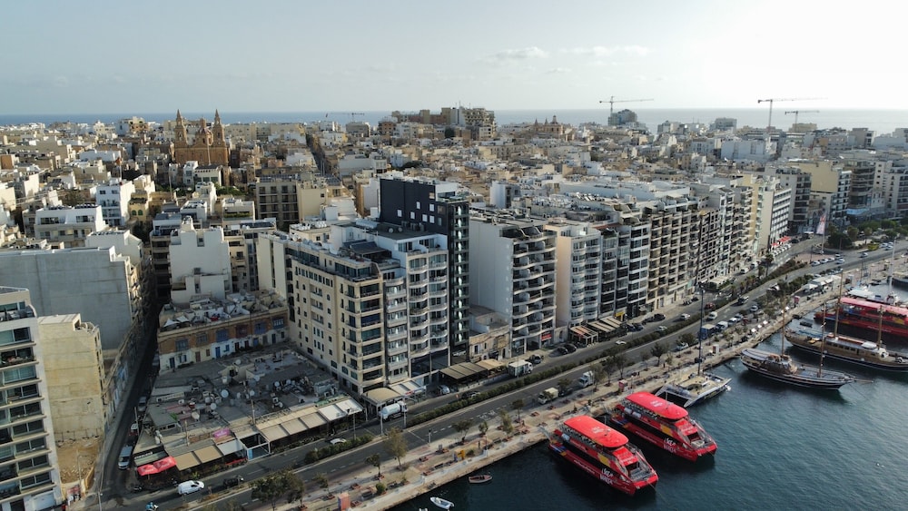 The Londoner Hotel Sliema 2/58