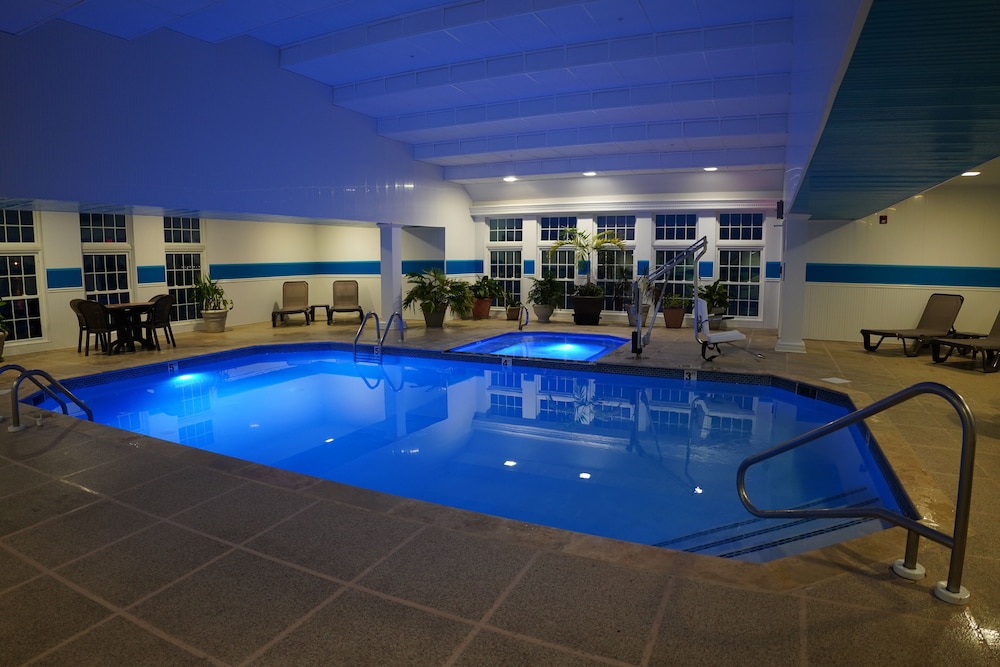 swimming pool spa