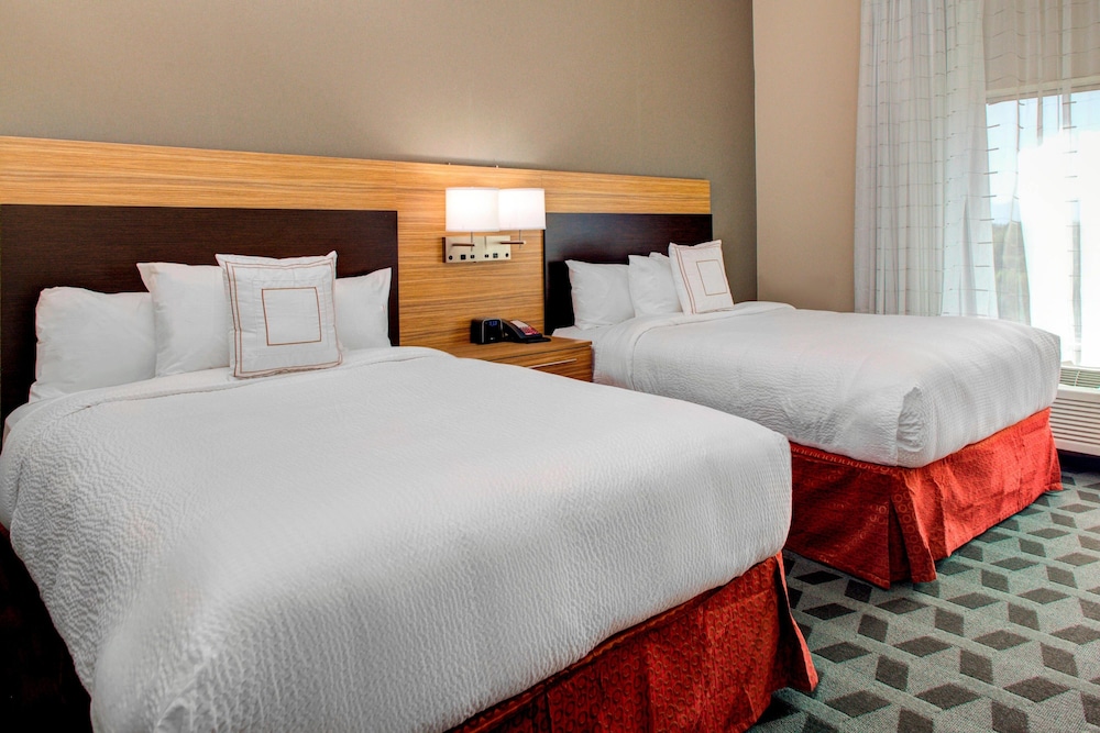 Room at TOWNEPLACE SUITES PHOENIX CHANDLER FASHION CENTER, CHANDLER - AZ