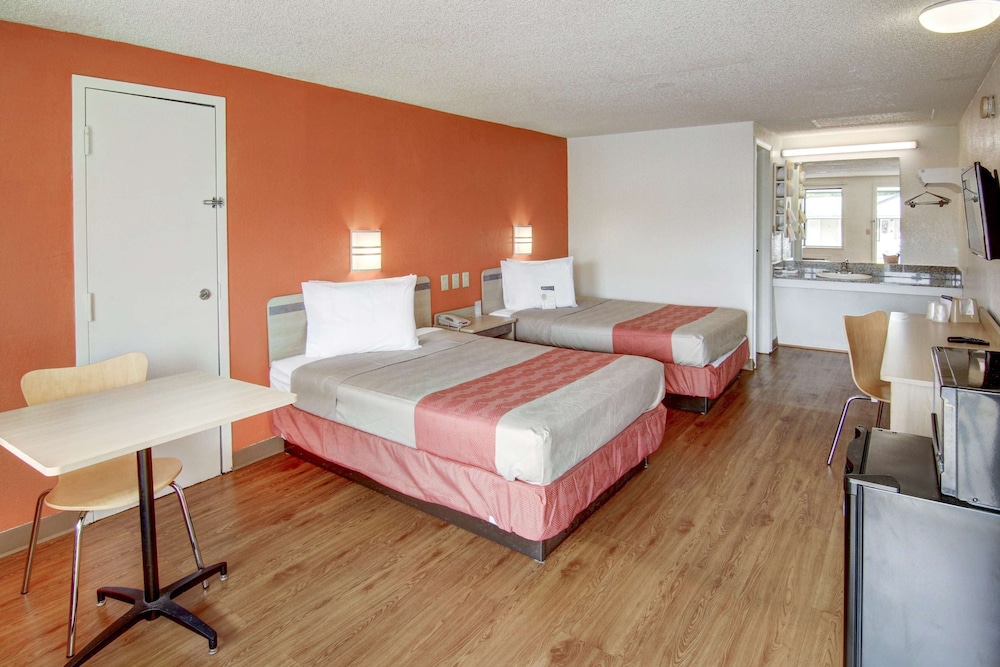 Motel6 Atlanta Airport - Union City 12/41