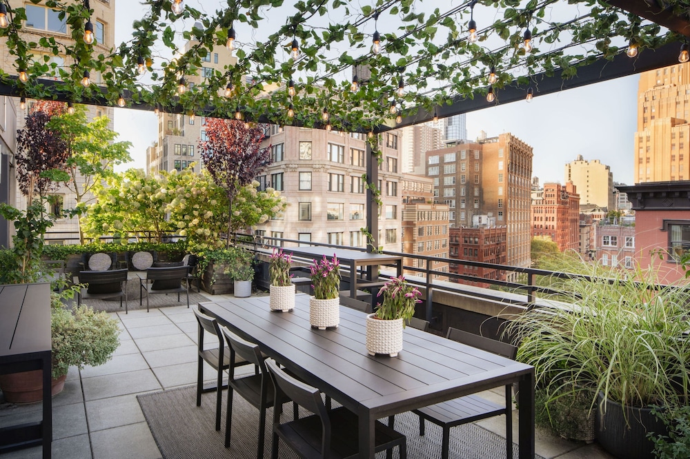 Smyth Tribeca 33/45