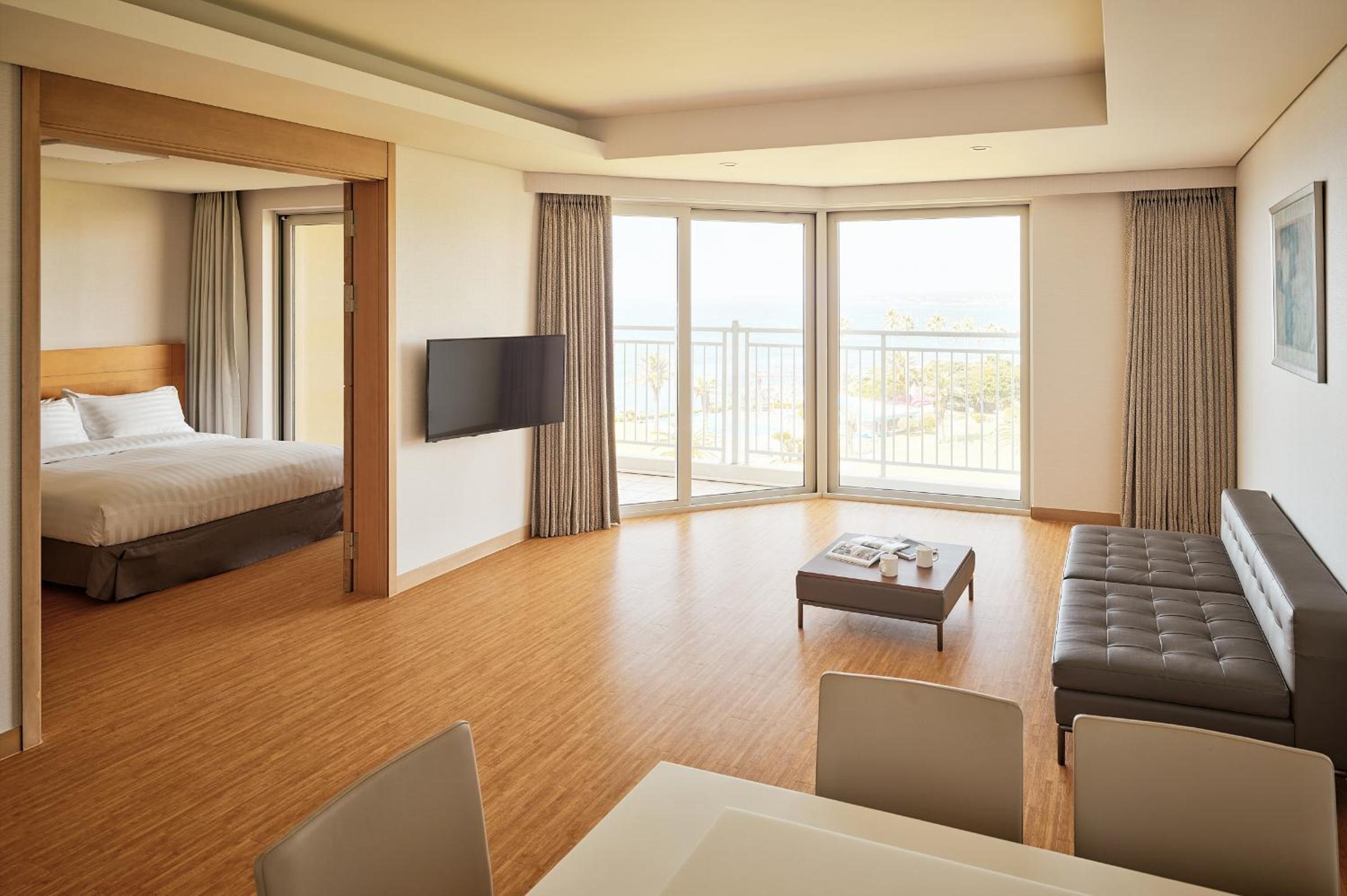 Resort, Family, Suite, Kitchen