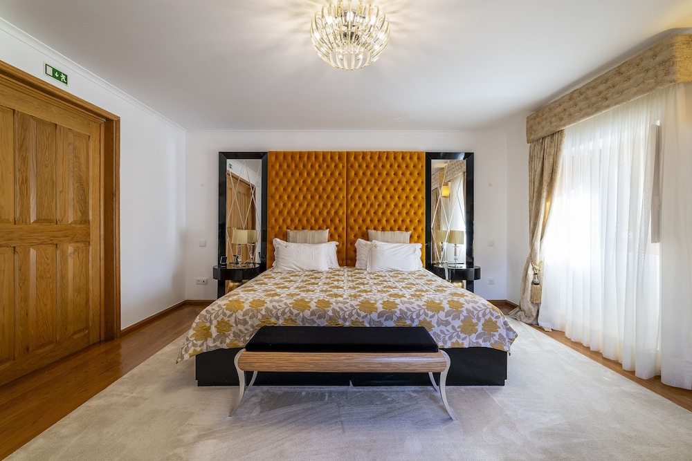 Sintra Marmoris Palace 28/80