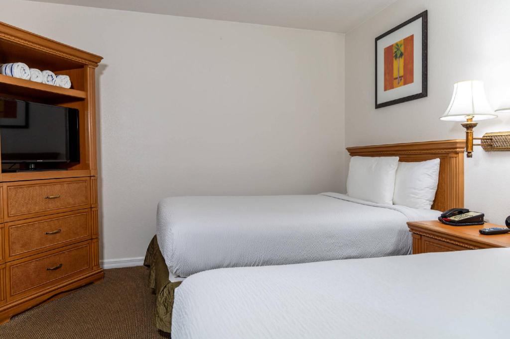 2 Bedrooms, Deluxe, 2 Double Beds