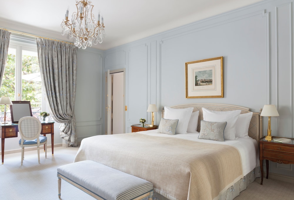 Magnolia, Suite, King Bed