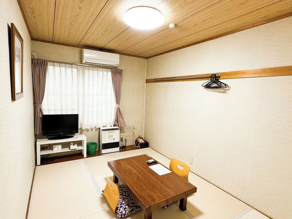 Belle Vue Nishiura 27/58