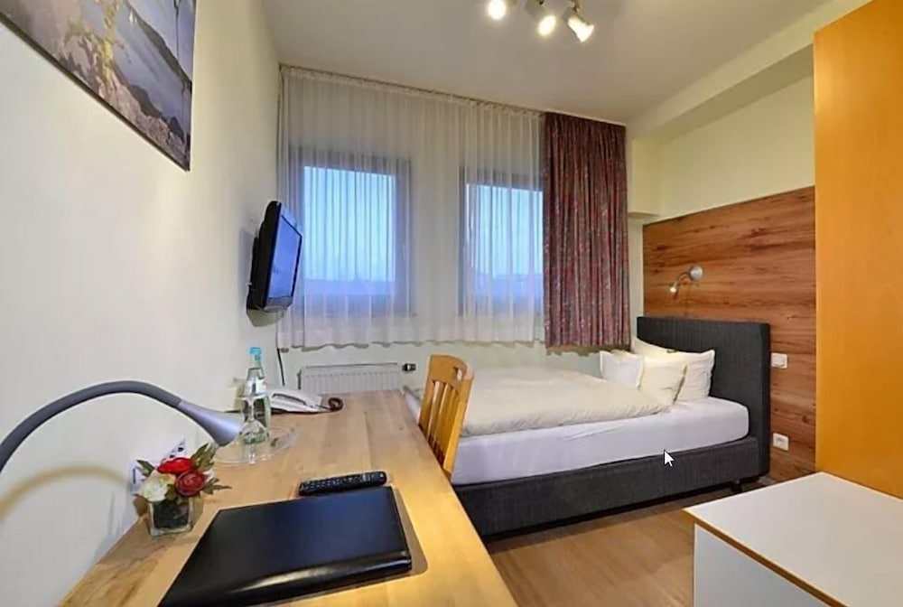 Hotel Hansen 20/41