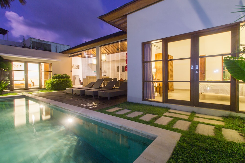 Echo Beach Villa and Apartment 35/65