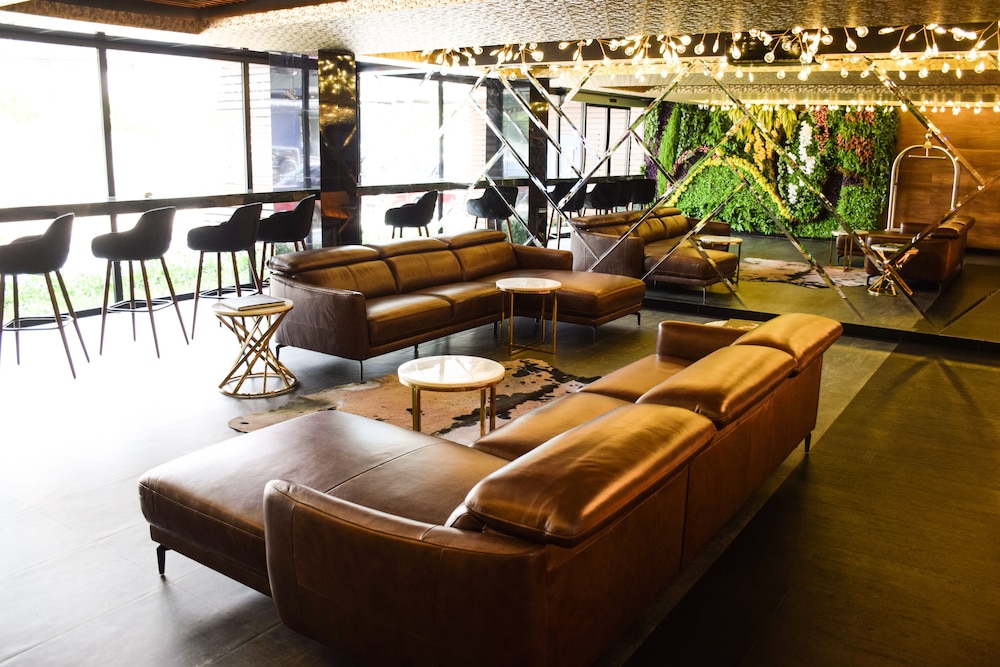 Tryp By Wyndham Santa Cruz 27/38