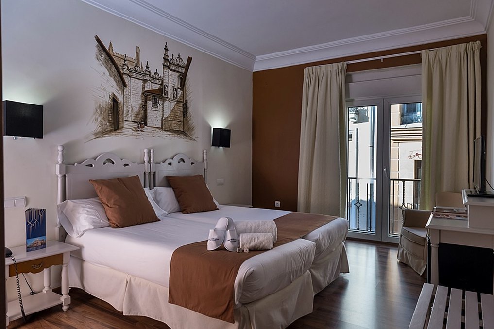 Hotel Palacio de Valderrabanos 32/78