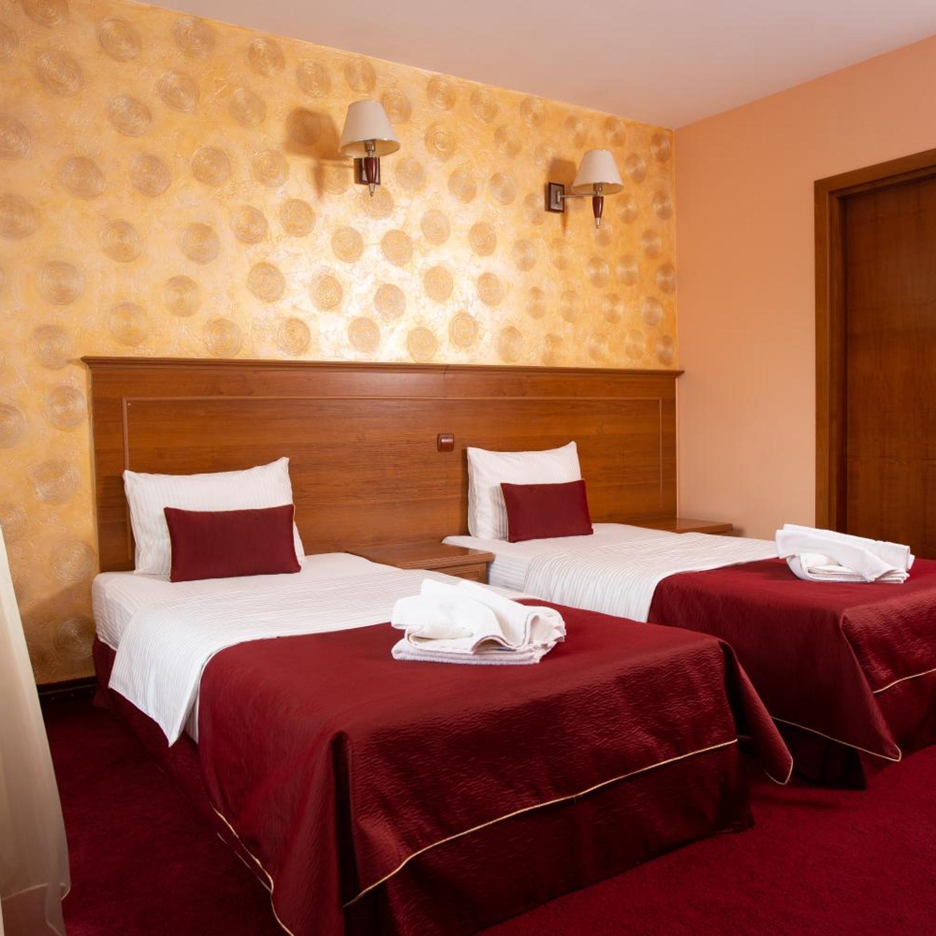 غرفة بسريرين منفصلين، Contessa Hotel 2/8