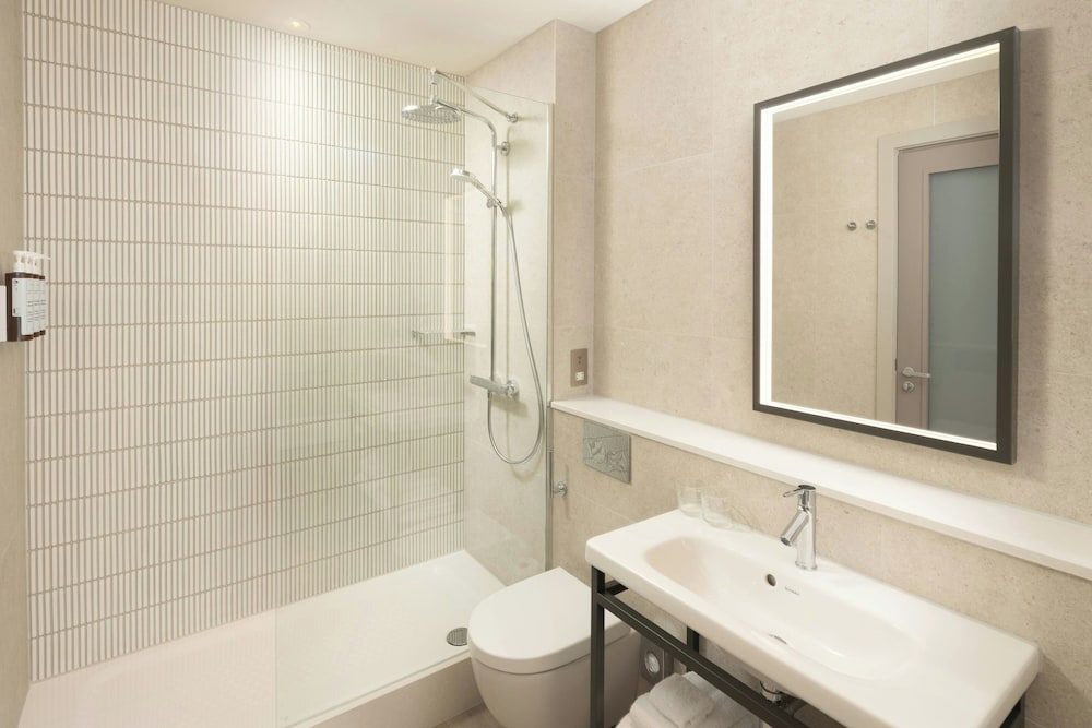 AC Hotel by Marriott Glasgow 47/50