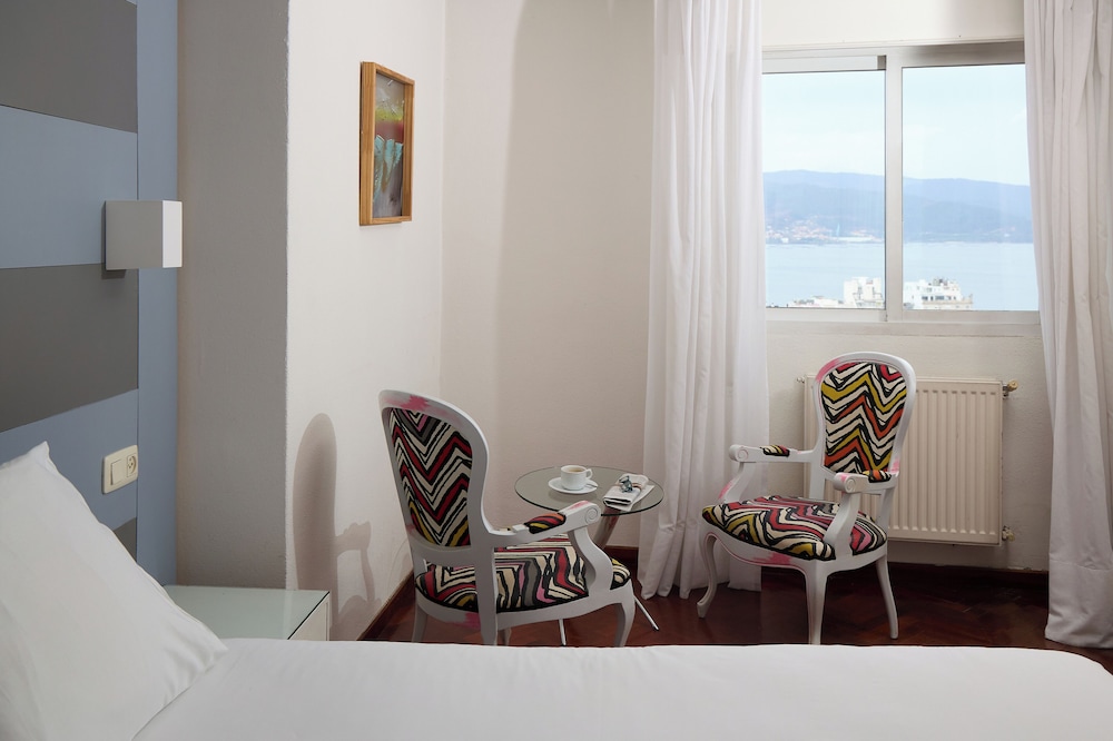 Hotel Vigo Plaza 25/50