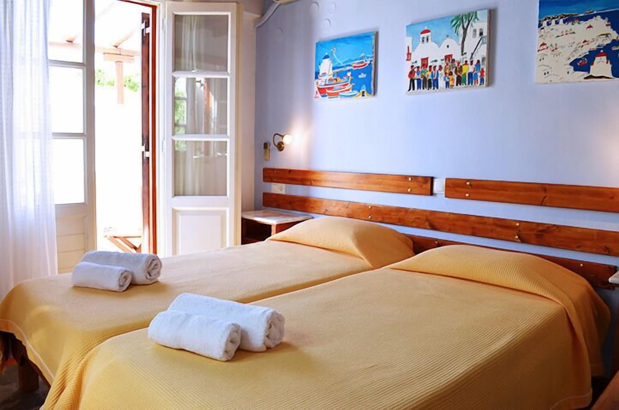 Studio, Twin Beds, Villa Pinelopi 2/8