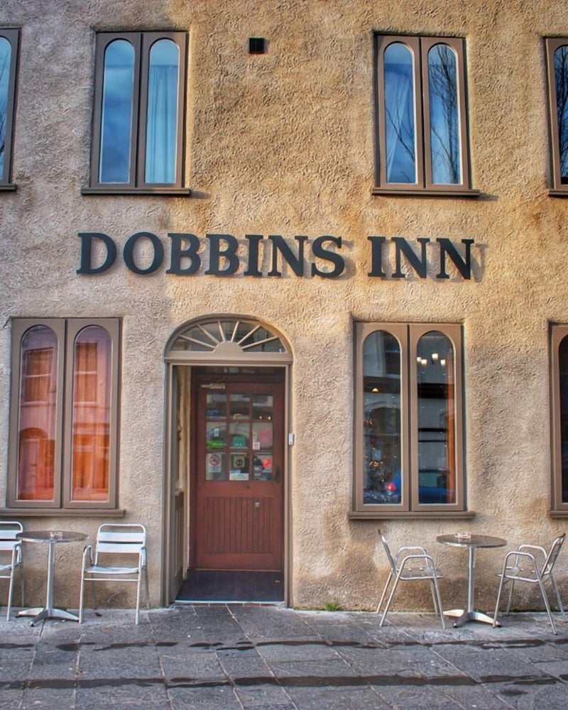 Dobbins Inn 1/39