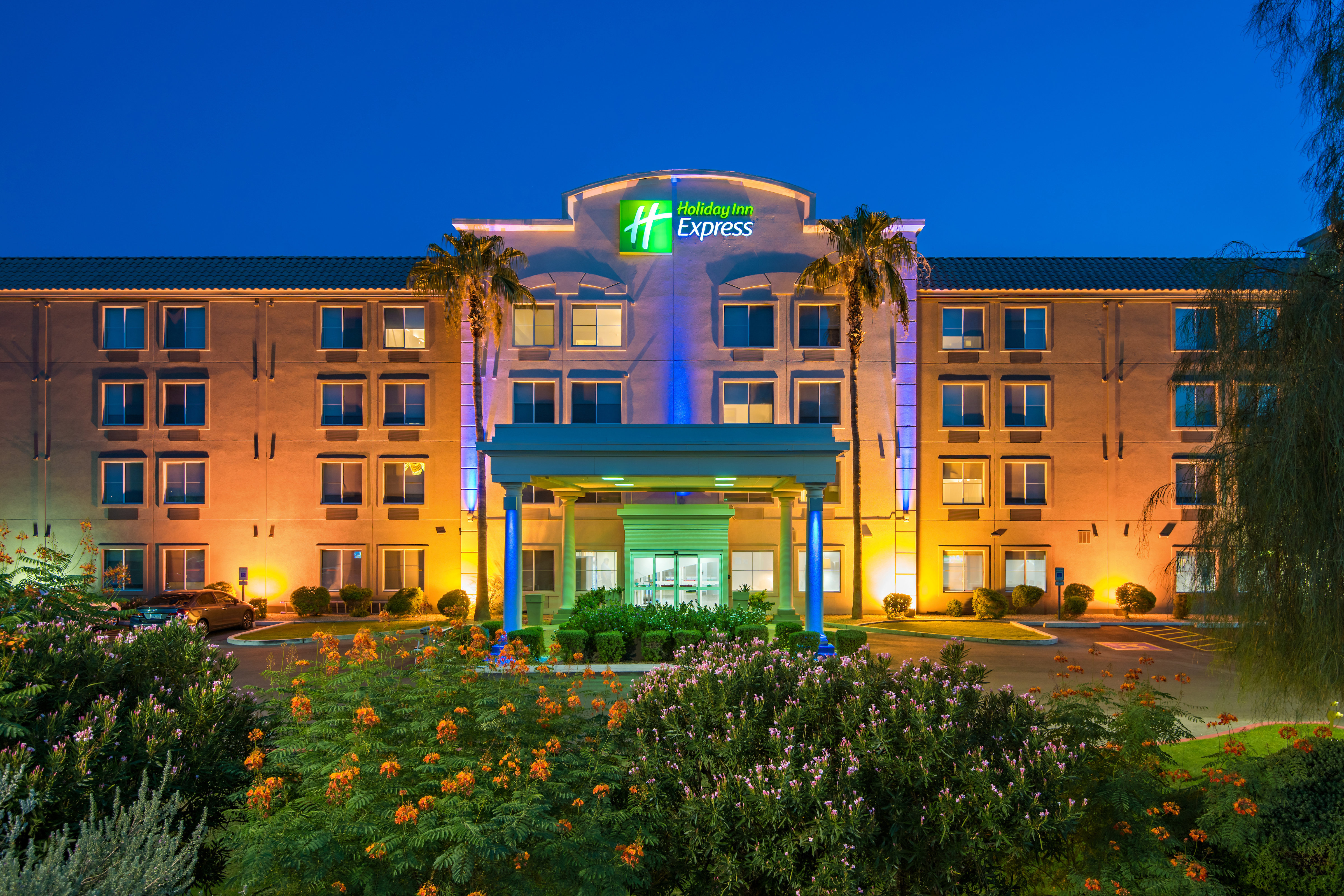 Holiday Inn Express Hotel Suites Peoria North Glendale 6/60