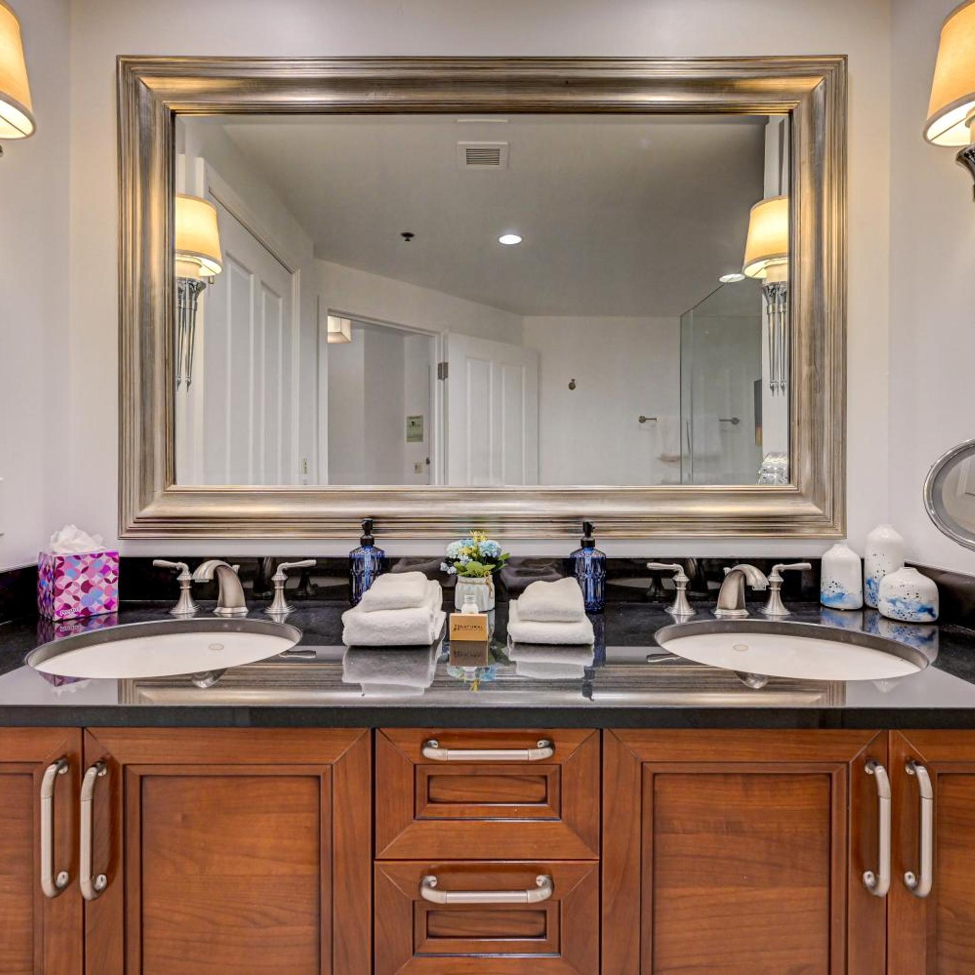 SPHERE VIEW - Signature MGM Resort Lucky Gem Penthouse & Luxury Suites 10817 44/49