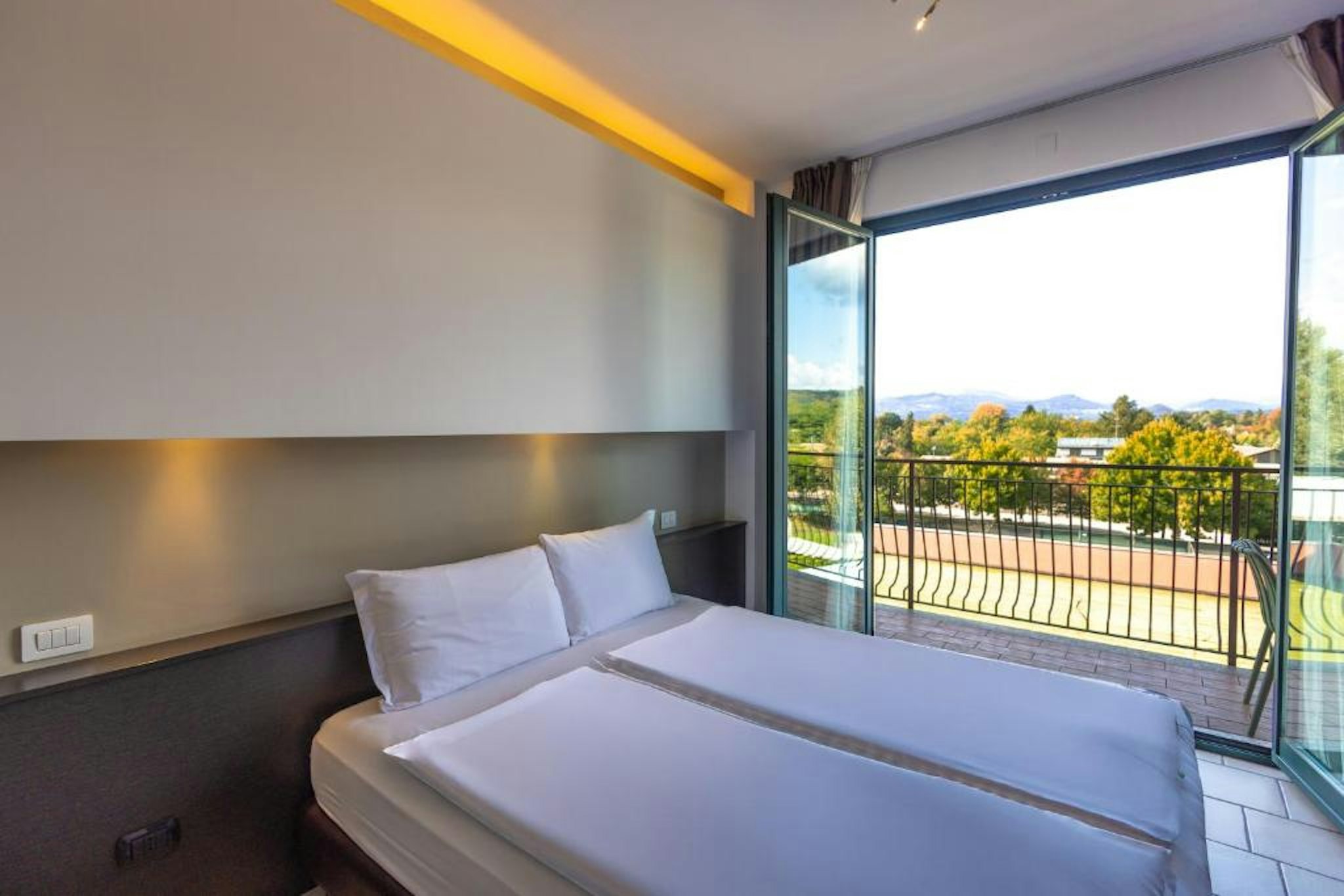 LVG Hotel Collection - Casalbergo 11/24