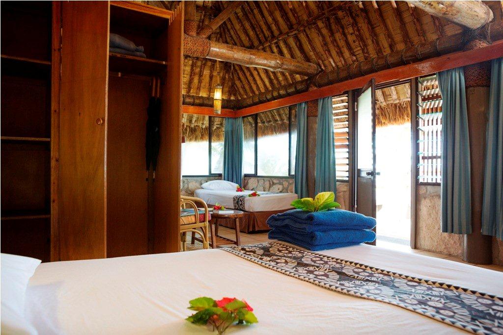 Bungalow, Beach Front