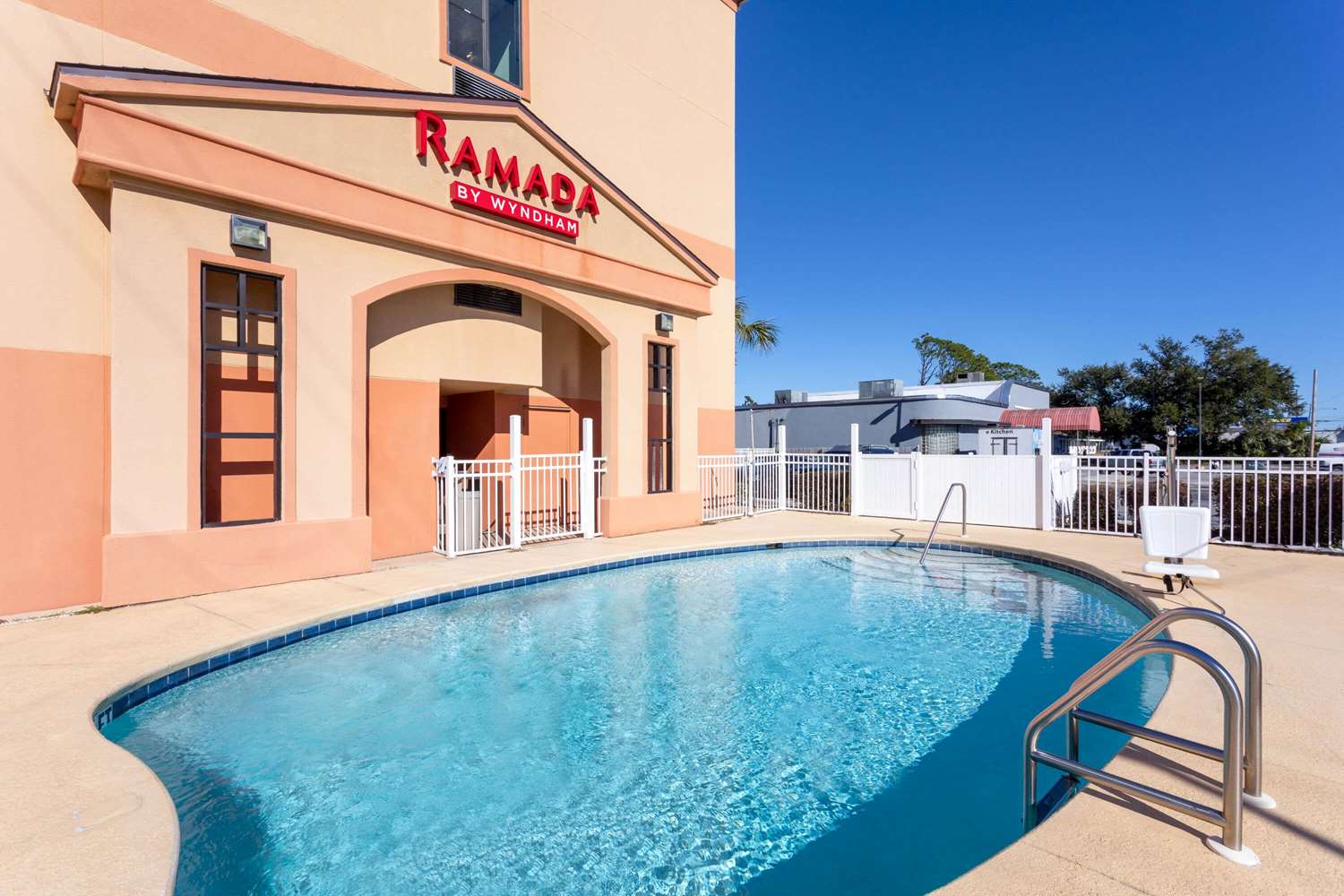 Ramada by Wyndham Panama City 47/51
